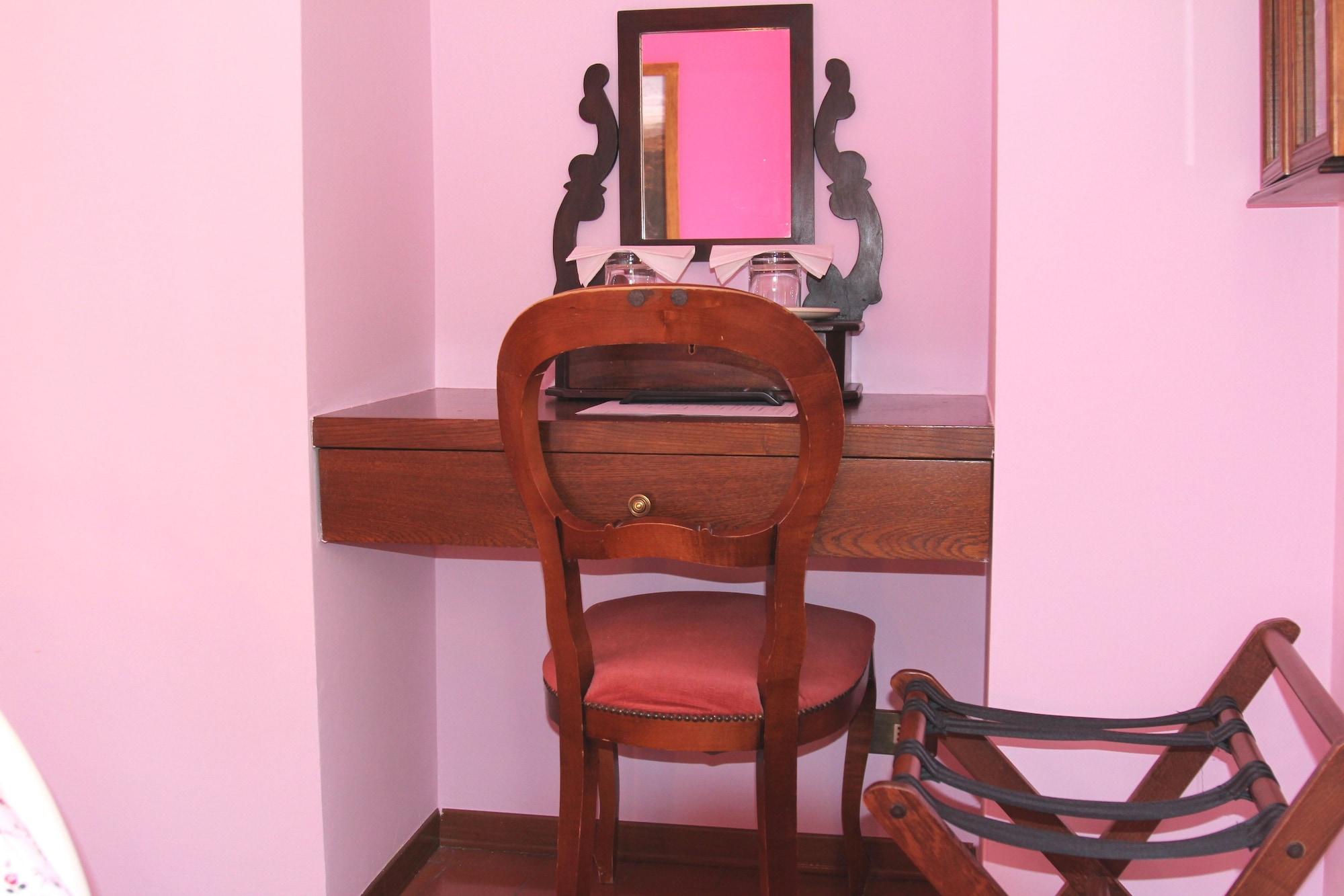 Pallotta Hotel